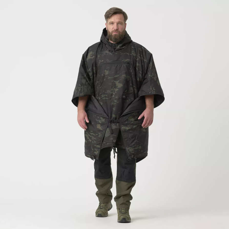 SWAGMAN ROLL® PONCHO IN MULTICAM® BLACK