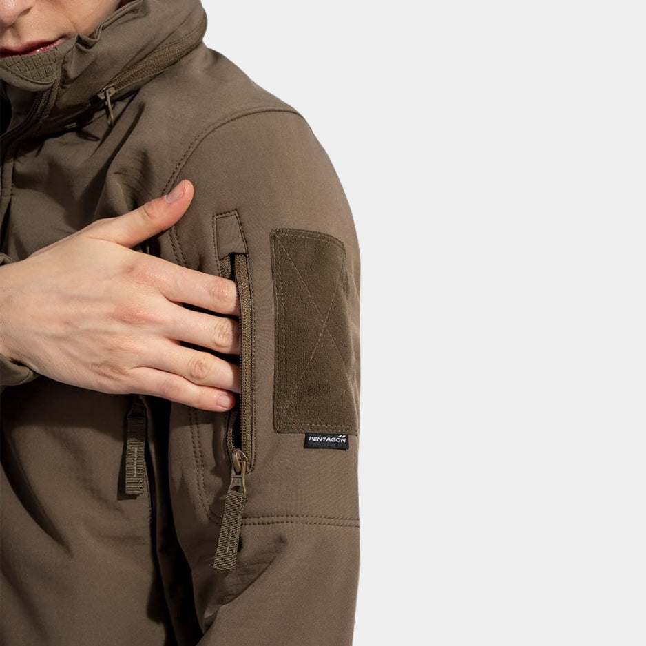 ARTAXES WOMEN'S SOFTSHELL JACKET