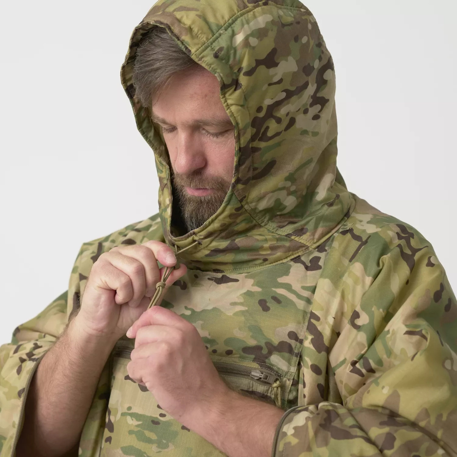SWAGMAN ROLL® PONCHO IN MULTICAM®
