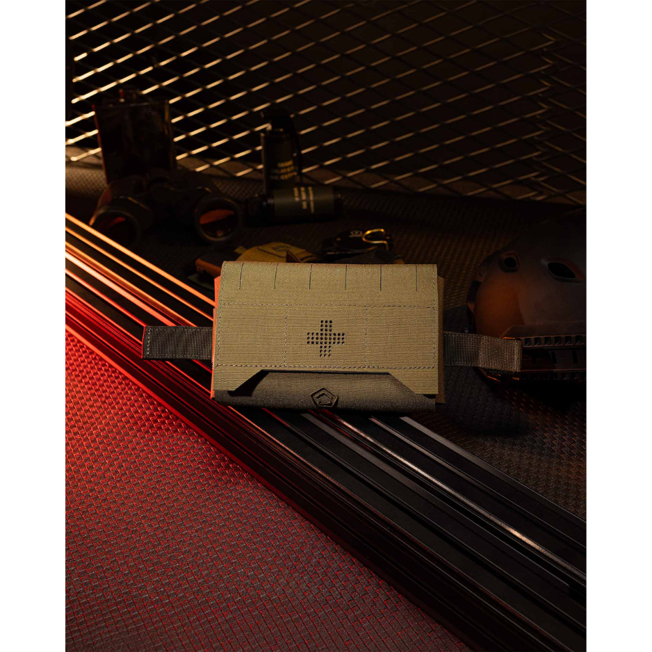 Amina Horizontal Med Pouch