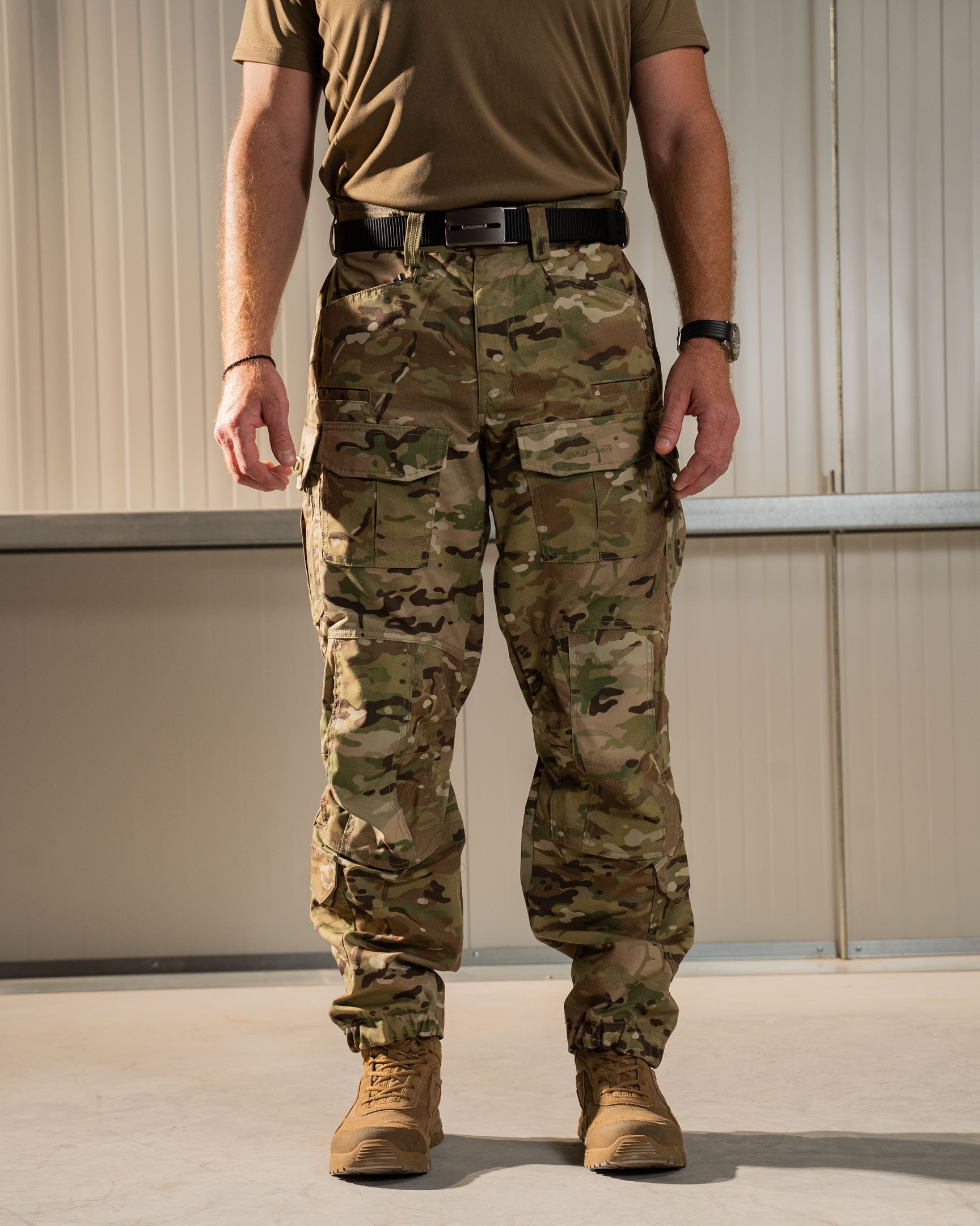 WOLF MULTICAM® COMBAT PANTS